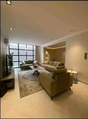 Luxury apartment prime location